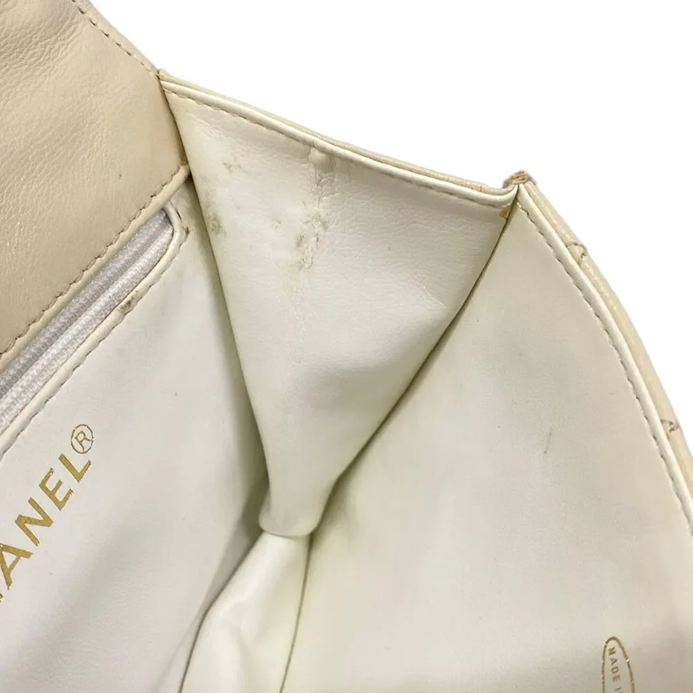 Chanel Matelasse Shoulder Bag Cream Gold